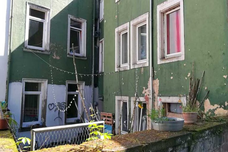 66111_Roter-Backstein_Bild